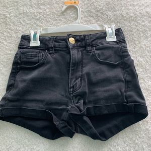 American Eagle Black Jean Shorts!!